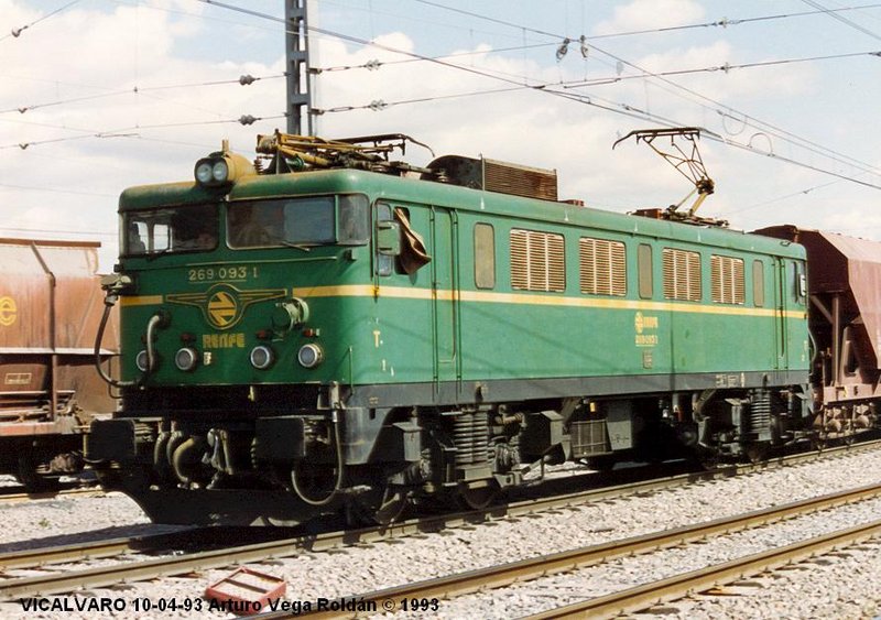 269-093 VICALVARO 10-4-93.JPG