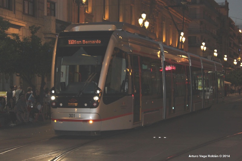 TRANVIA 301 SEVILLA.jpg