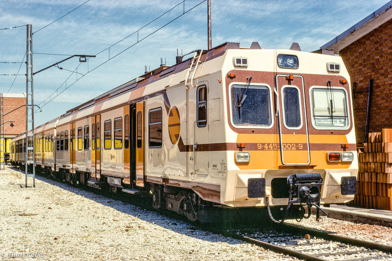 1987-1368.jpg