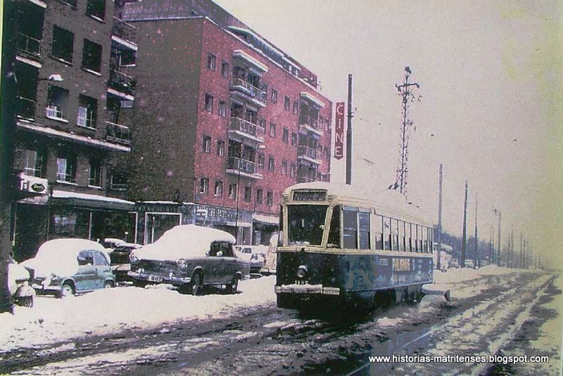 El 1123 en medio de la nieve. Hnos. G. Noblejas. 1970.JPG