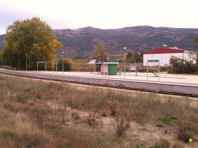 Agres Renfe 2012.jpg