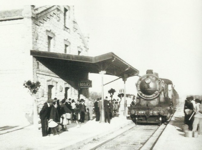 +++Murcia-Mula-y-Caravaca-Estacion-de-Bullas-año-1946-Fondo-APG-668x496.jpg