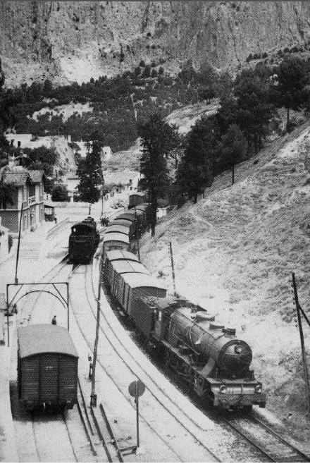 El chorro .Tren de Mercancias,año 1963 foto Marc Dahlstrom.jpg
