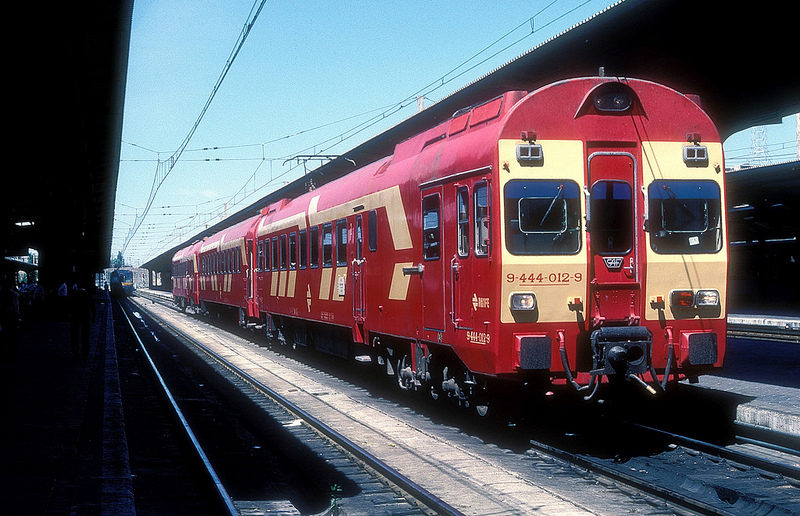 444.012 - Madrid-Charmartin 29.05.1987.jpg