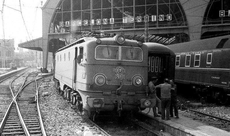 Estación de Barcelona Tº. - Año 1974 - Foto johnmightycat1.jpg