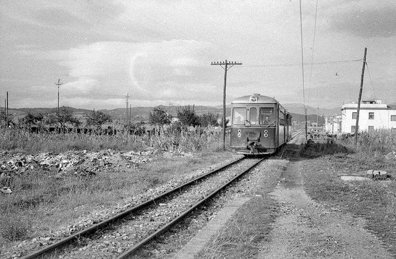 Tren OLOT_01.jpg