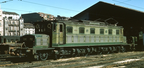 R 120-RENFE-7112-Abando.jpg