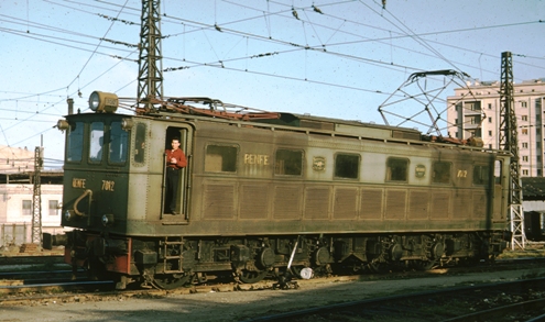 R 4-RENFE-7012-Barc.jpg