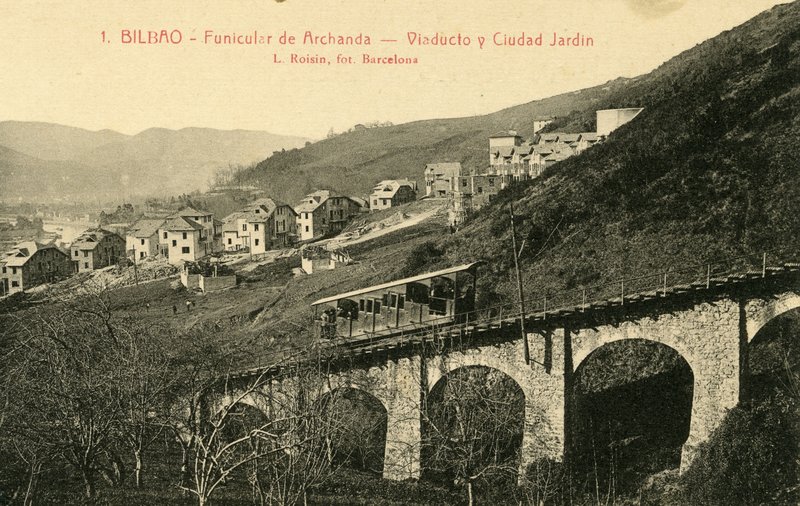 Bilbao_funicular de Archanda_Viaducto y Ciudad Jardin.jpg