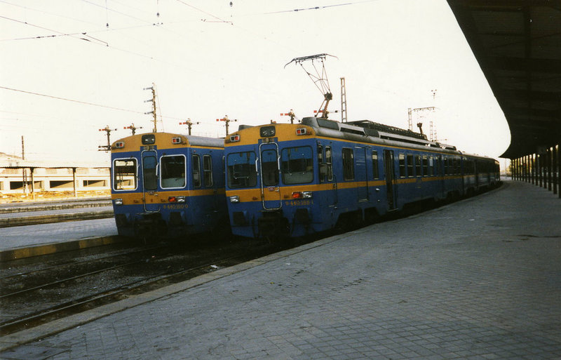 RENFE 440 188 Madrid Atocha 1989.jpg