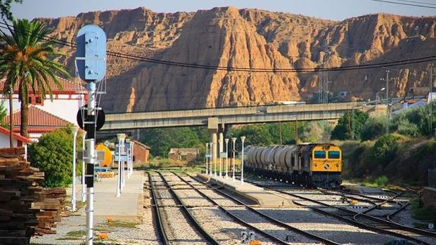 tren-guadix-baza-kp2H--620x349@abc-U58671752303zcn-620x349@abc.jpg