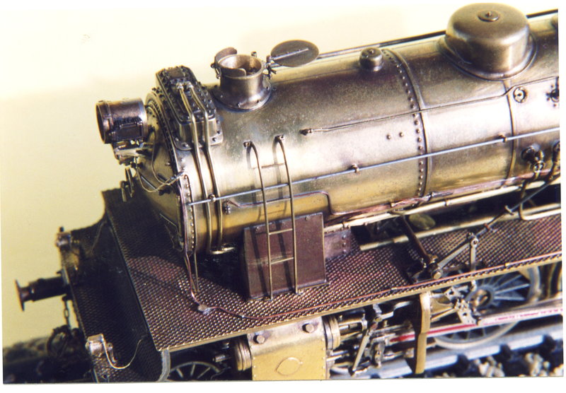 241-2001 locomotora 08.jpg