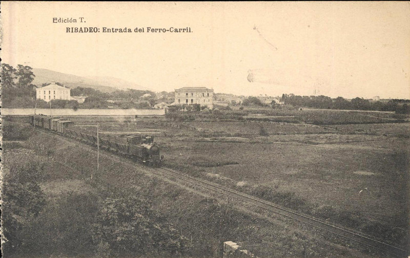 SMV_Tren en la entrada de Ribadeo_c1918 (Hauser y Menet).JPG