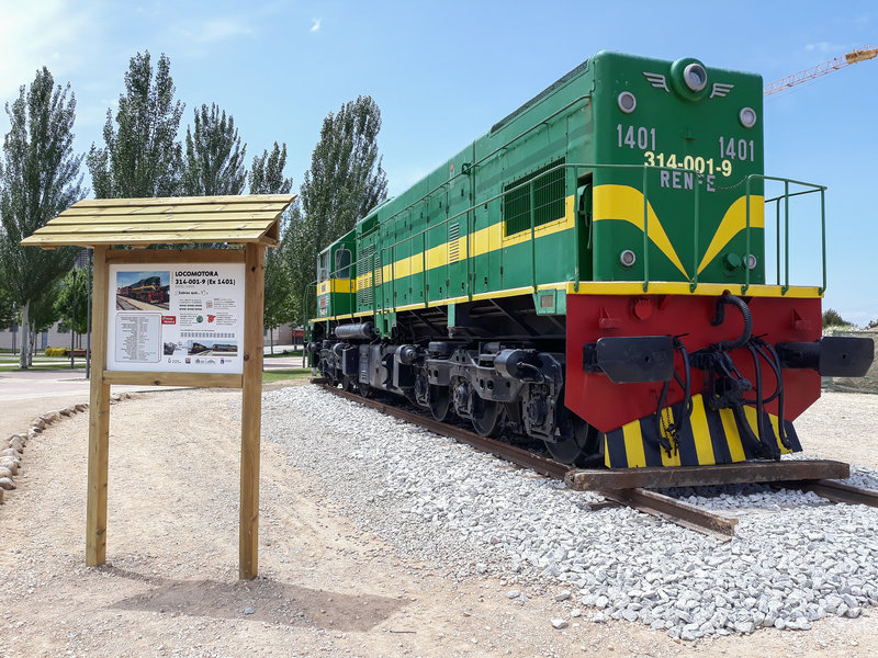 16-Renfe 314-001 en Fuenlabrada (sAMSUNG J5).jpg